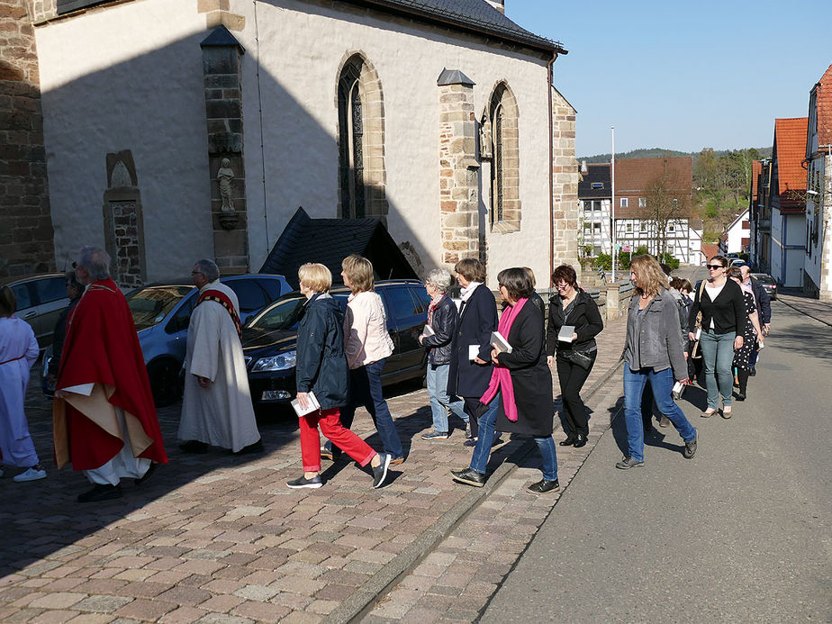 Karfreitgasliturgie und Karfreitagsprozession in Naumburg (Foto: Karl-Franz Thiede)